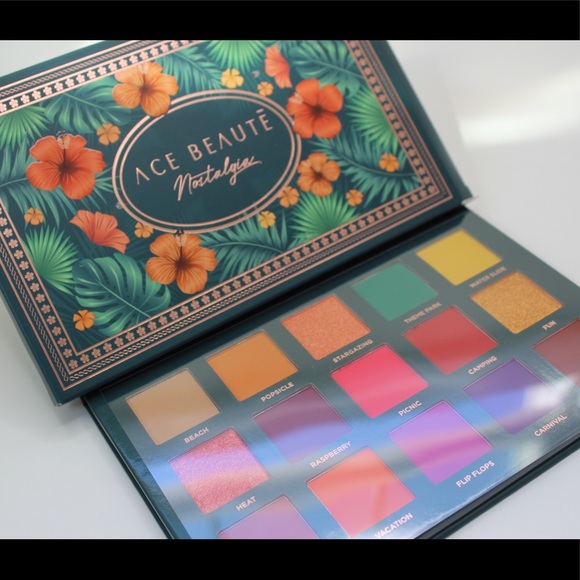HP🎉🎊 Ace Beaute | Nostalgia 15 pan palette - Picture 2 of 8